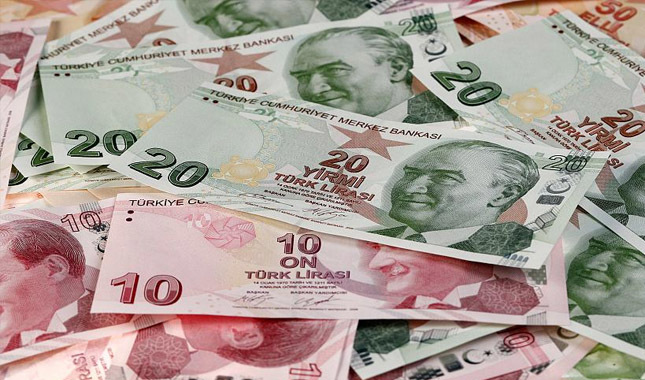 Türkiye ekonomisi yüzde 2,6 küçülecek