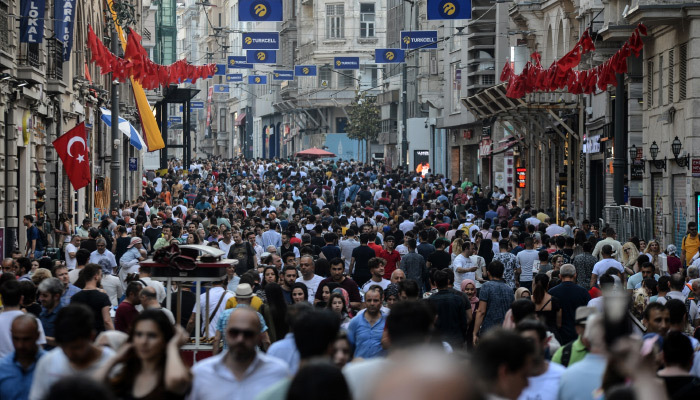 Türkiye nüfusu hızla yaşlanıyor!