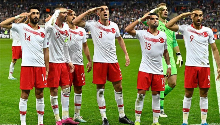 UEFA'dan Türkiye'ye asker selamı soruşturması