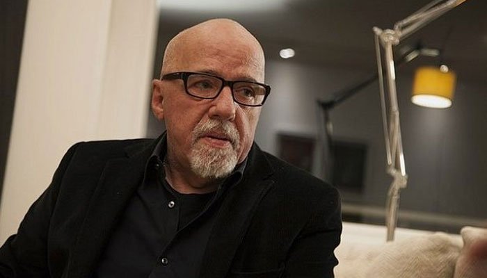 Ünlü yazar Paulo Coelho'dan Türkçe mesaj