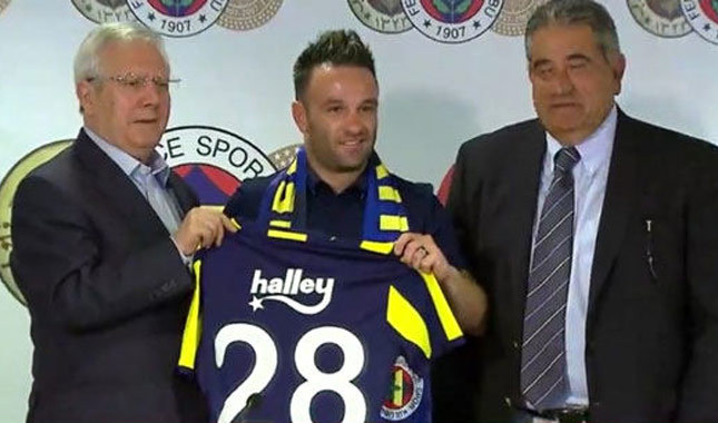 Valbuena resmen Fenerbhaçe'de