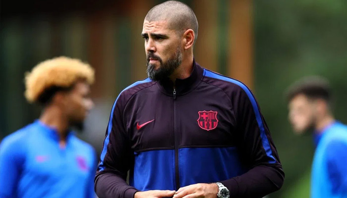 Victor Valdes Barcelona'dan kovuldu