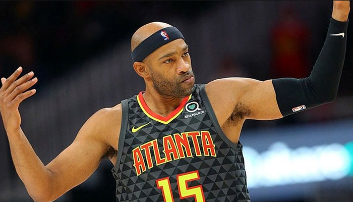 Vince Carter Atlanta'da kaldı!