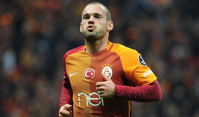 Wesley Sneijder, Galatasaray için geliyor