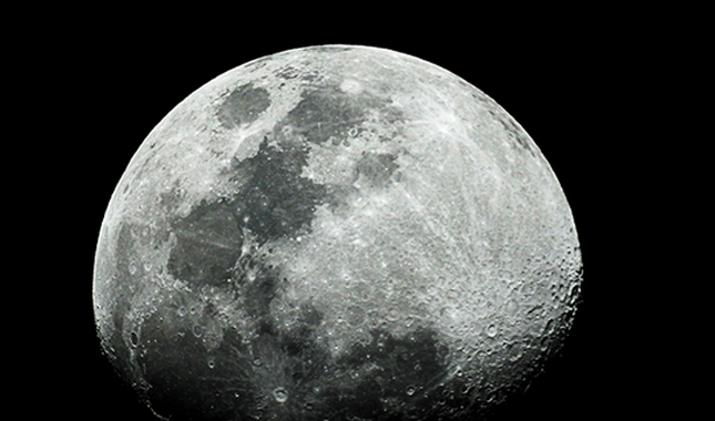 Yapay Ay nedir Dünya dışına yapay Ay gönderilebilir mi?