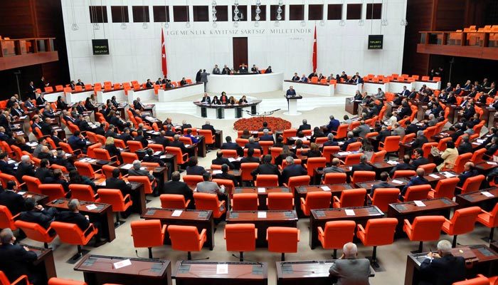 Yargı reformu teklifi komisyonda kabul edildi