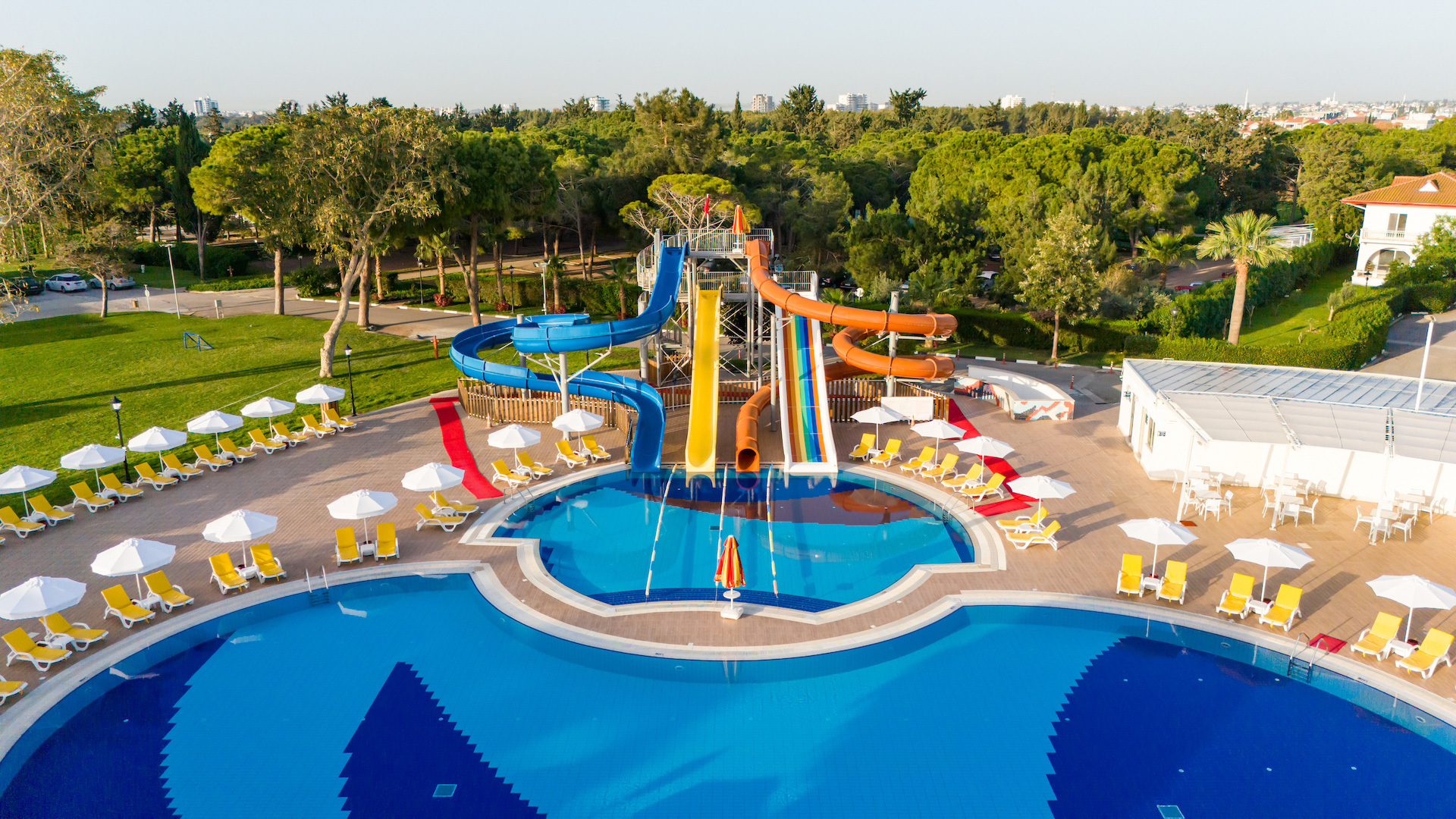 Yaz Bitmeden Kıbrıs'ta Salamis Bay Conti Sizi Bekliyor