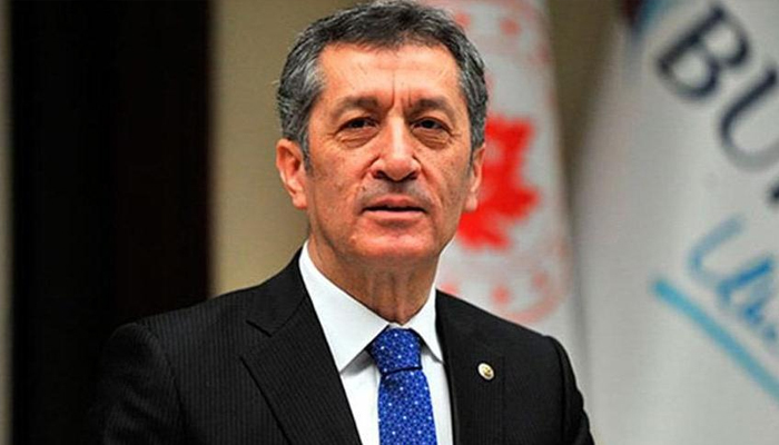 Yaz tatilinde okullar açık olacak mı? Bakan açıkladı