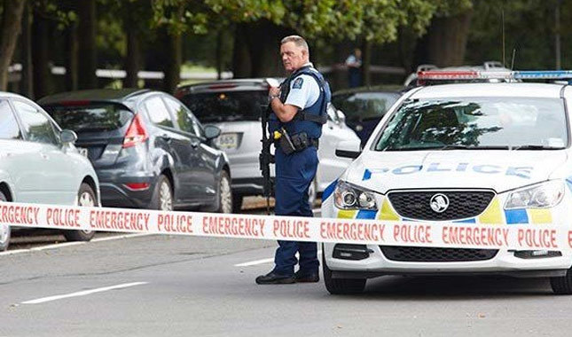 Yeni Zelanda polisinden uyarı: Tüm camilerin kapılarını kapatın