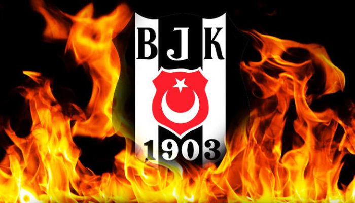 Yeni başkan gelince ilk ayrılık yaşandı