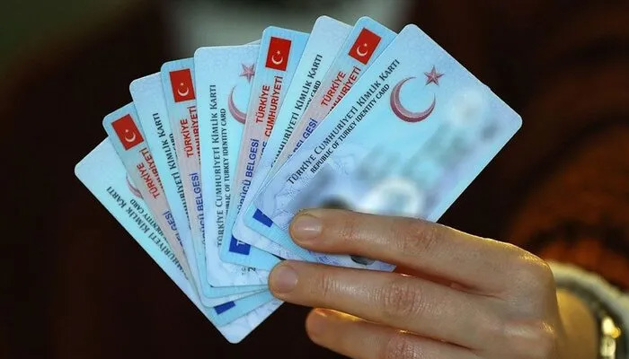 Yeni kimliklerde 188 bin soyad 74 bin isim düzeltildi