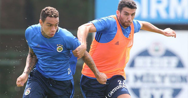 Yeni transfer antrenmanda sakatlandı