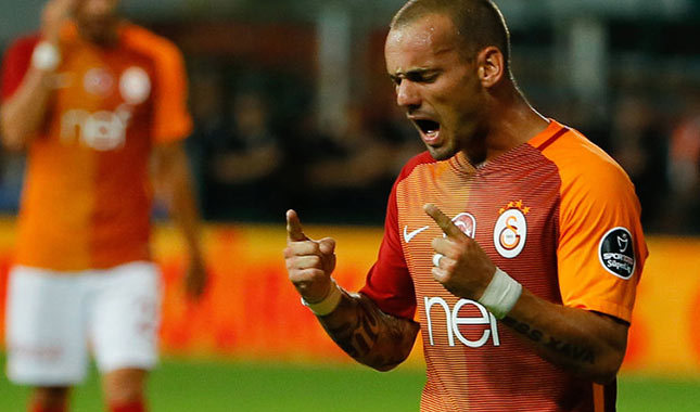 Yönetim Sneijder teklifini reddetti