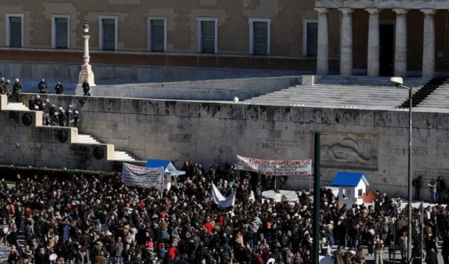 Yunanistan'da 'Prespa Anlaşması' protestosu!
