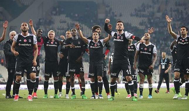 Zirvede Şampiyon Beşiktaş var