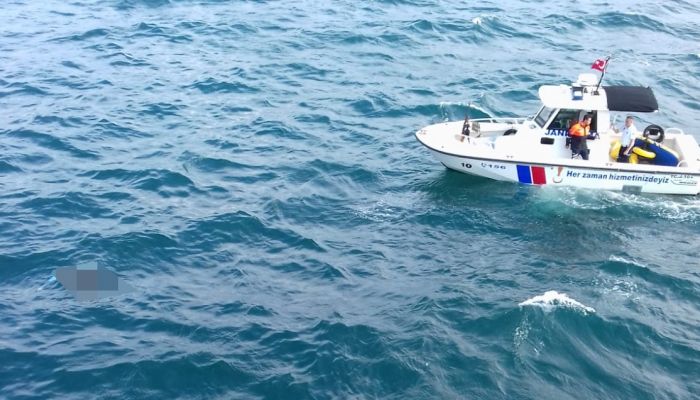 Van Gölü'nde kaybolan tekneyi arama çalışmalarında 1 kişinin daha cesedi bulundu
