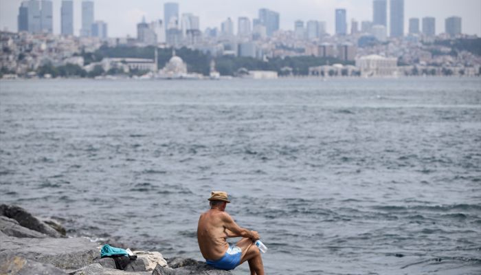 Arabistan sıcakları gidiyor, İstanbul'da yarından itibaren lokal yağış bekleniyor 