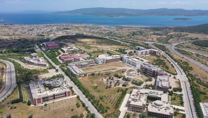  İzmir Yüksek Teknoloji Enstitüsü devlet üniversiteleri arasında birinci sırada
