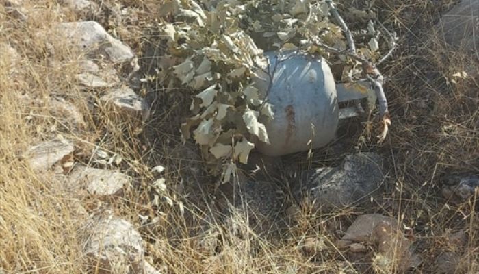 Mardin'de araziye gizlenmiş 2 piknik tüpü ele geçirildi