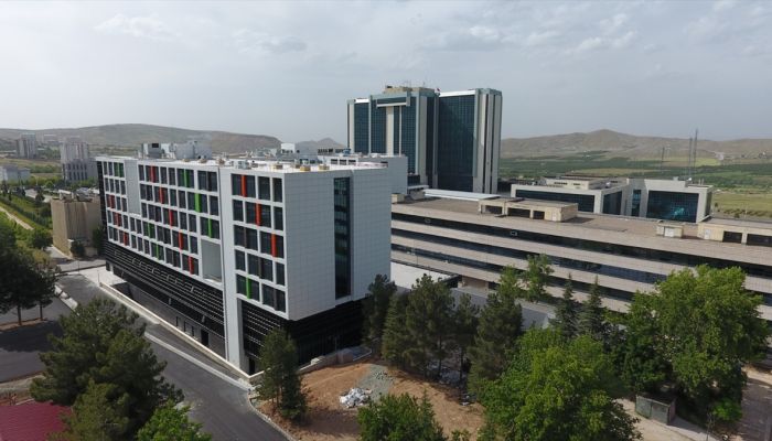 Malatya'da 217 yataklı onkoloji hastanesi hizmete başladı

