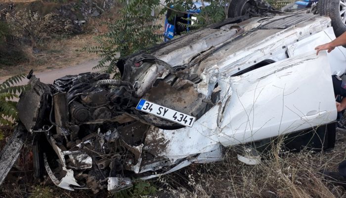 Kırıkkale'de trafik kazaları: 13 yaralı