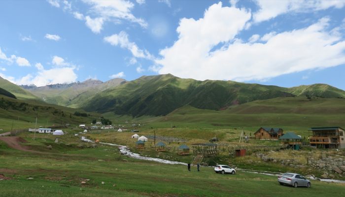 Kırgızistan'ın cazibe merkezi: Çunkurçak Vadisi 