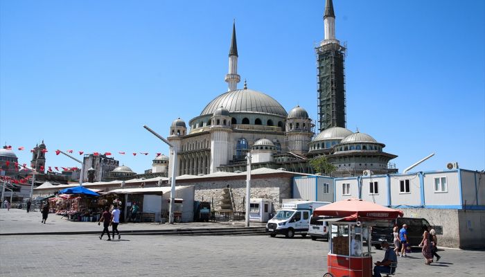 Taksim'e yapılan caminin genel işçiliğinin yüzde 65'i tamamlandı
