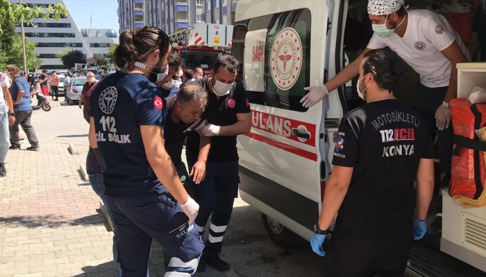 Konya'da, bir iş yerinde doğal gaz patlaması meydana geldi, bölgeye çok sayıda itfaiye ve sağlık ekibi sevk edildi.