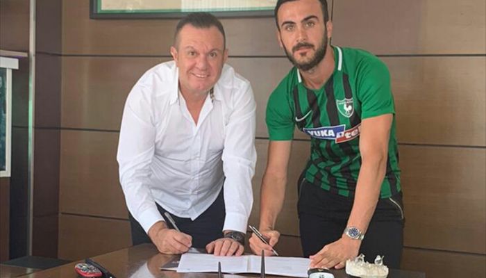 Yukatel Denizlispor, Oğuz Yılmaz'la 3 yıllık sözleşme imzaladı 