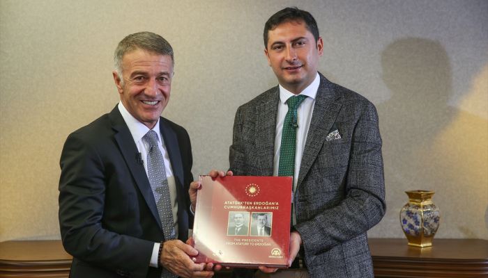 Ahmet Ağaoğlu: "Fenerbahçe'nin açıklamasına göre 'İsviçre Federal Mahkemesinden 17 bin frank tazminat'. Tazminat değil ki bu, mahkeme masrafı."