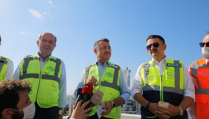 Cumhurbaşkanı Yardımcısı Oktay, 25 Eylül'den itibaren onarılan boru hatları aracılığıyla Anadolu'dan KKTC'ye yeniden su verileceğini açıkladı.