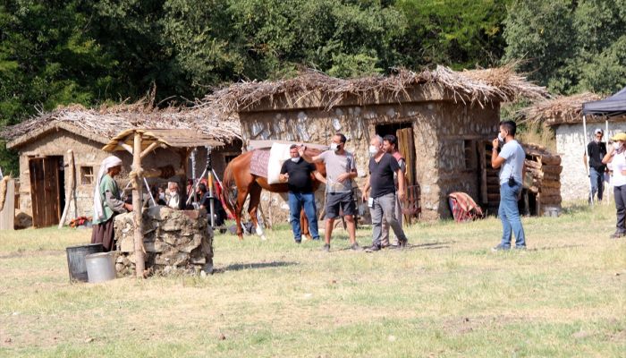 Osmanlı sarayının has bahçesi "Sarayiçi" film platosu oldu