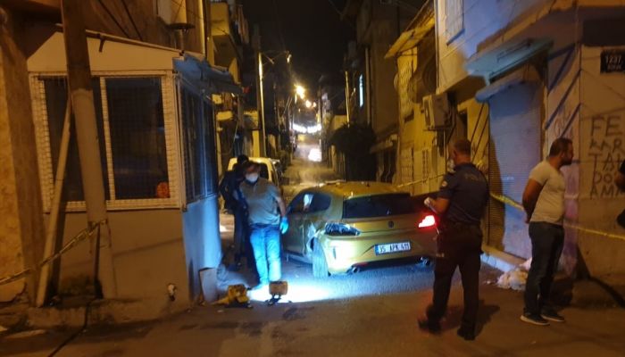 İzmir'de silahlı kavga: 1 ölü, 3 yaralı