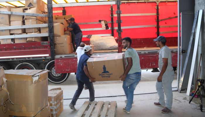 Şanlıurfa'dan Suriye'ye insani yardım