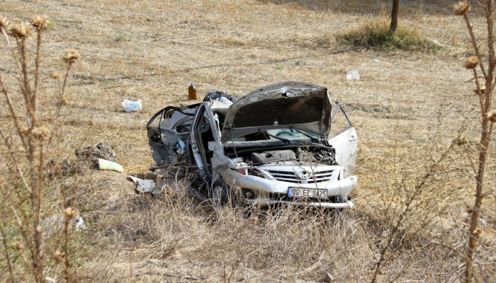 Uşak’ta trafik kazası: 1 ölü, 1 yaralı