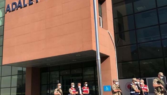 Bitlis merkezli terör operasyonunda 4 tutuklama
