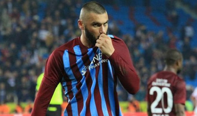 Trabzonspor'da Burak Yılmaz'ın bonservis bedeli 4,5 milyon euro