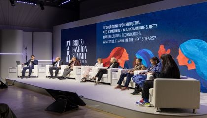 60'tan fazla ülkenin temsilcileri modanın geleceğini Moskova'da tartıştı