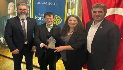 Ayşe Selçok Kaya'ya İstanbul Kadıköy Rotary Kulübü'nden Ödül 