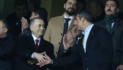 "Derbi galibiyeti okullarda ders diye okutulsun"