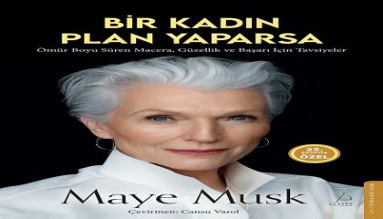 Dünyaca Ünlü Model, Yazar Ve Diyetisyen Dr. Maye Musk, İstanbul'da Sahnedeydi