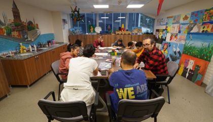 ENGELLİ BİREYLER KÂĞITHANE'DE SANAT VE EĞİTİMLE GÜÇLENİYOR