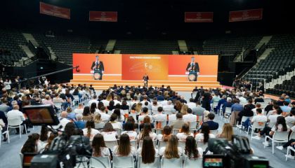 Eczacıbaşı Spor Kulübü'nün Yeni Spor Salonu Kartal'da Açıldı