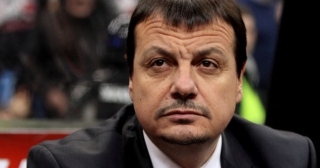 Ergin Ataman görevi bıraktı!