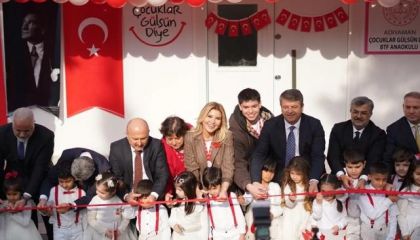 GÜLBEN ERGEN 60. ANAOKULU'NU ADIYAMAN'DA AÇTI