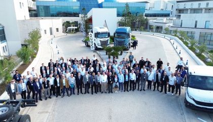 IVECO, Türkiye'nin Dört Bir Yanından Gelen Üst Yapıcılarla Antalya'da Buluştu