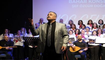 KARTAL'DA TÜRKÜ RÜZGÂRI ESTİ