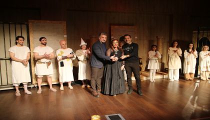 Kartal'da Tiyatro Rüzgârı: Hafta Boyunca Perdeler Kapanmıyor!