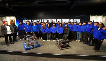 Kartal'ın Genç Mühendisleri Makina Hangar'da Buluştu: Hedef Dünya Sahnesi!