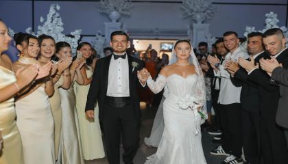 Kemal Küçük'ten Eşine Aşk Dolu Şarkı: Hayal 